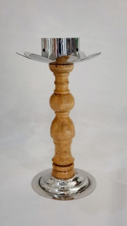24 Cm Silver Plated Wooden Candle Stand
