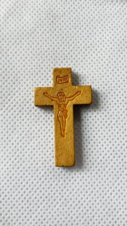 1.5 Inch Wooden Cross Pendants