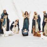 8 Inch Pretty Italian Poly Marble Crib Set