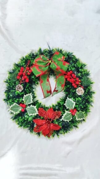 Grand Christmas Window Wreath - 15 Inch