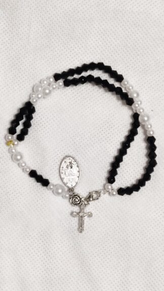 Elegant Bracelet Rosary - 4 mm