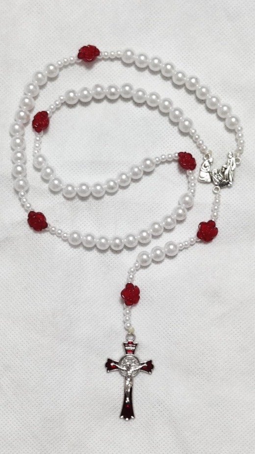 Christmas Pearl Rosary With Red Flower - 8 mm - Image 2