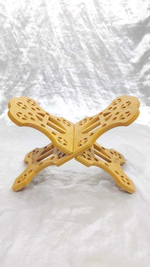 Fiber Bible Stand - 12*16 Inch