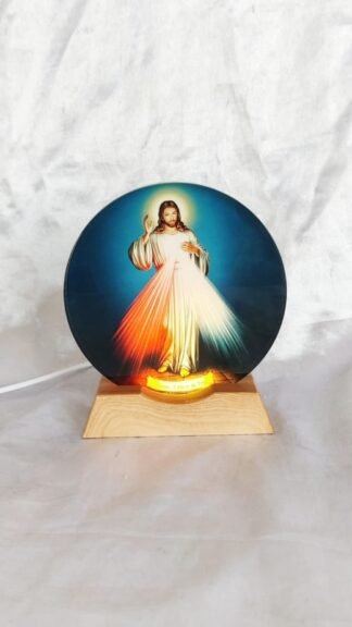 Elegant 3D Crystal Night Light – Divine Mercy Edition - 3.5 Inch