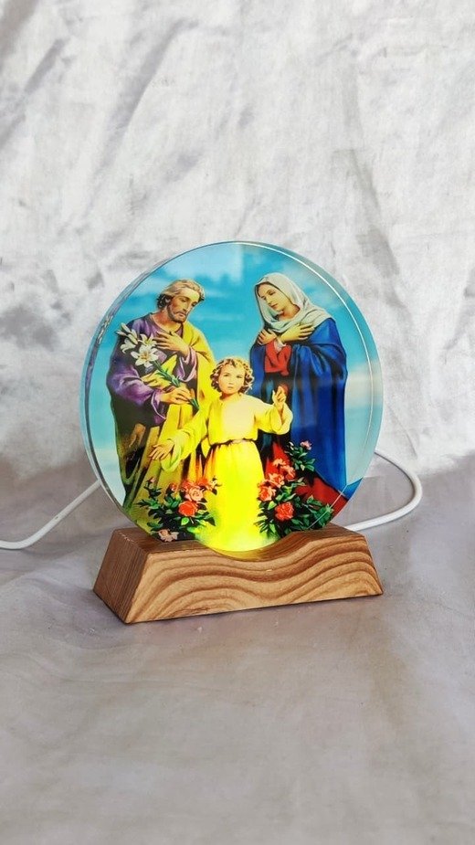 Elegant 3D Crystal Night Light – Holy Family Edition - 5 Inch - Image 3