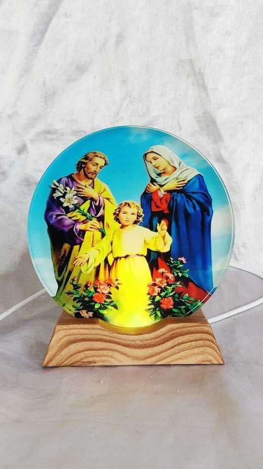 Elegant 3D Crystal Night Light – Holy Family Edition - 5 Inch