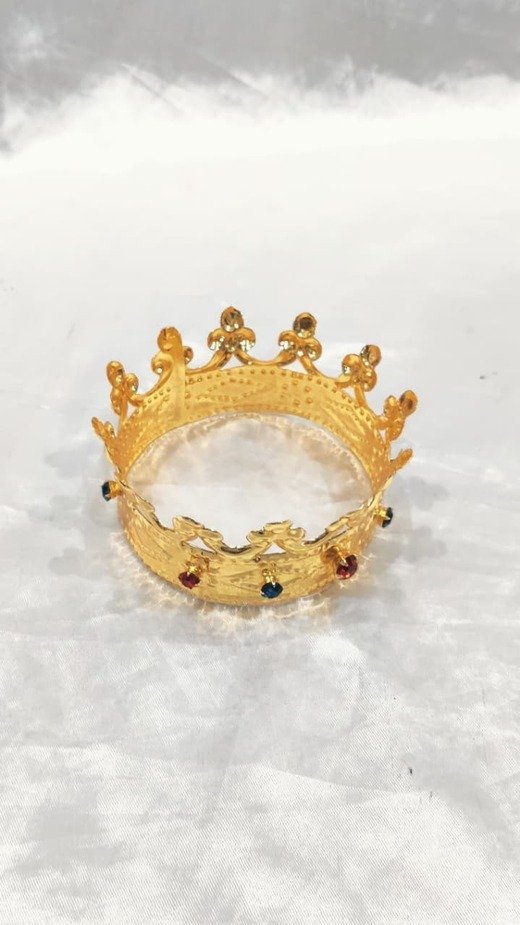 Diameter Gold plated crown - 3 Inch - Image 4