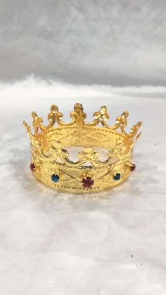 Diameter Gold plated crown - 2.5 Inch